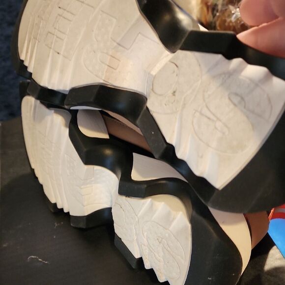 Sorel Men's Black and Tan Slip-On Sneakers - Picture 8 of 8